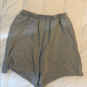 Grey sweatshorts